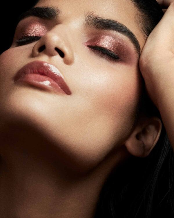 FB_PH19_PALETTE_DEEP_NEUTRALS_ROSE_BHUMIKA_038_1200X1500_72_70377797-4bca-41aa-b172-b44e6bf1f4ac FENTY Palette Snap Shadow Eyeshadow #4 ROSE