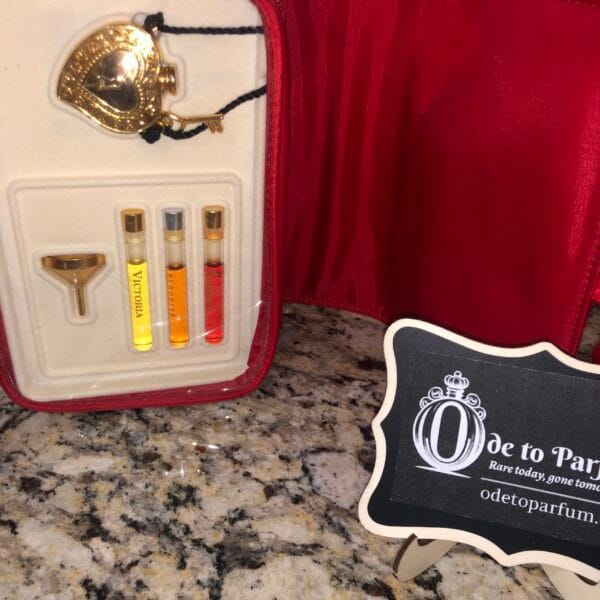 Vintage VICTORIA'S SECRET Heart w/ 3 Scents!