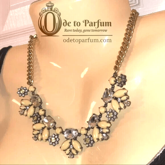 Necklace JUICY COUTURE Cream Rhinestone Gold