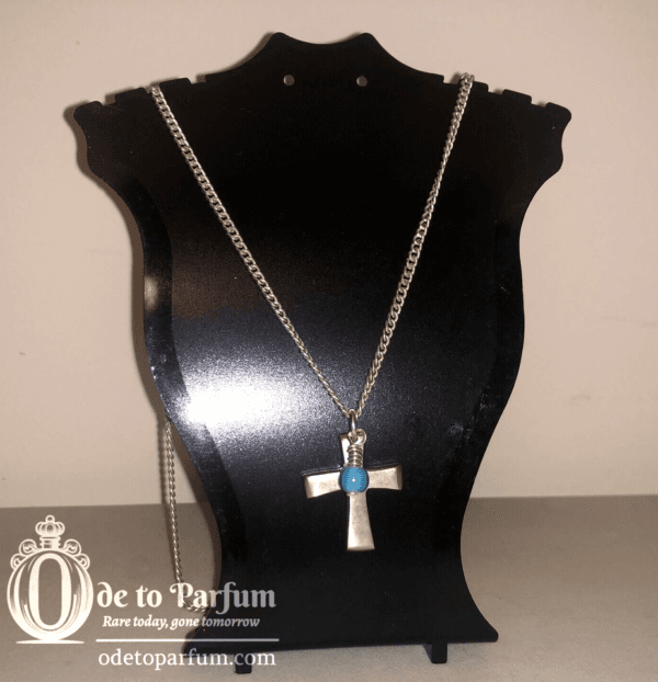 cross necklace