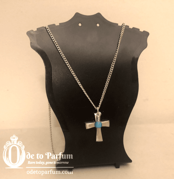 Cross Necklace Turquoise Silver Tone Pendand and Chain