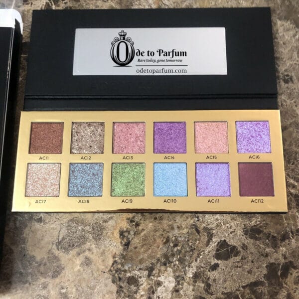 Multichrome Eyeshadow Palette Adept PLAIN JANE⚡RARE