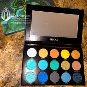 blue eyeshadow palette Hipdot Cenote