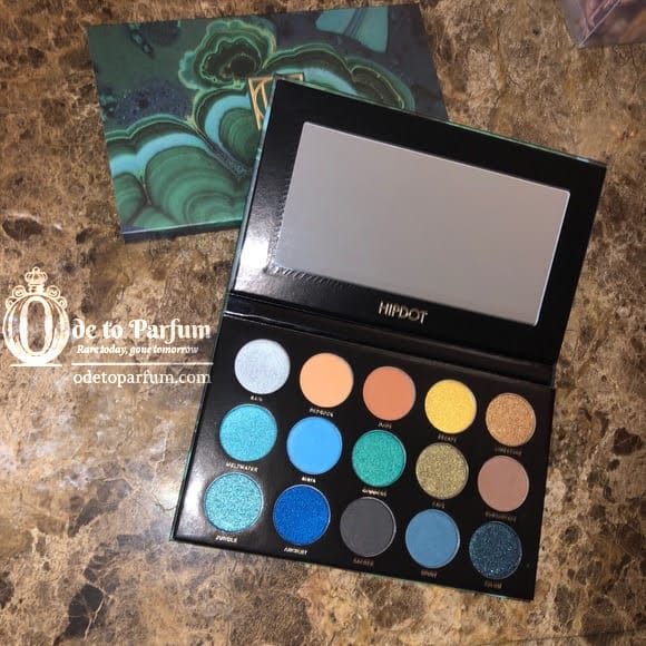 Blue Eyeshadow Palette Green Hipdot CENOTE