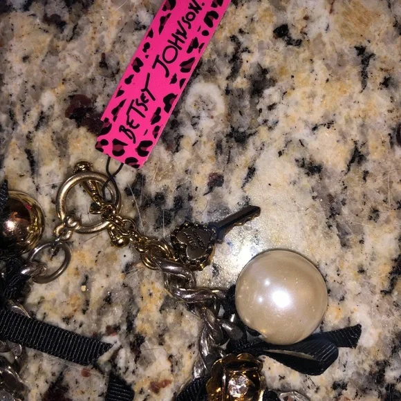 Winter Bracelet Pearls, Bows, Crystal Balls NWT