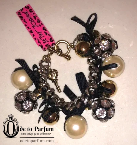 Winter Bracelet Pearls, Bows, Crystal Balls NWT