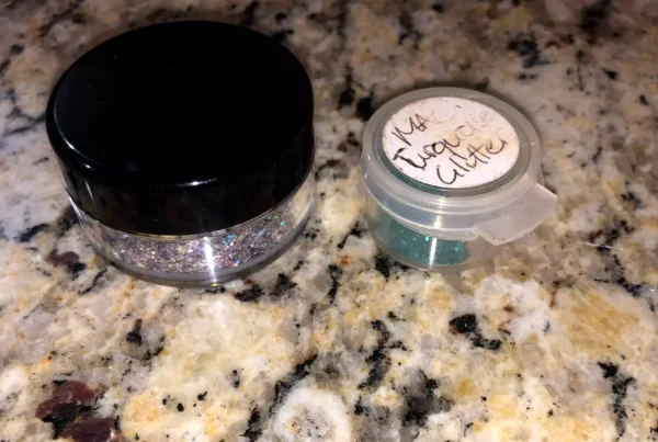MAC Glitter TURQUOISE & Sydney Grace BERRY