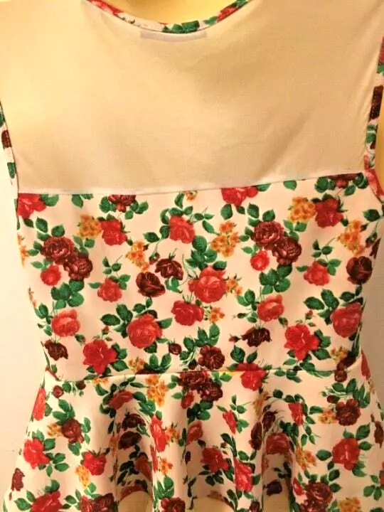 Mesh Top OOH LA LA White Floral Peplum XL