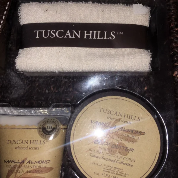 Bath Set Tuscan Hills Almond Vanilla Gift Set ~ Relax