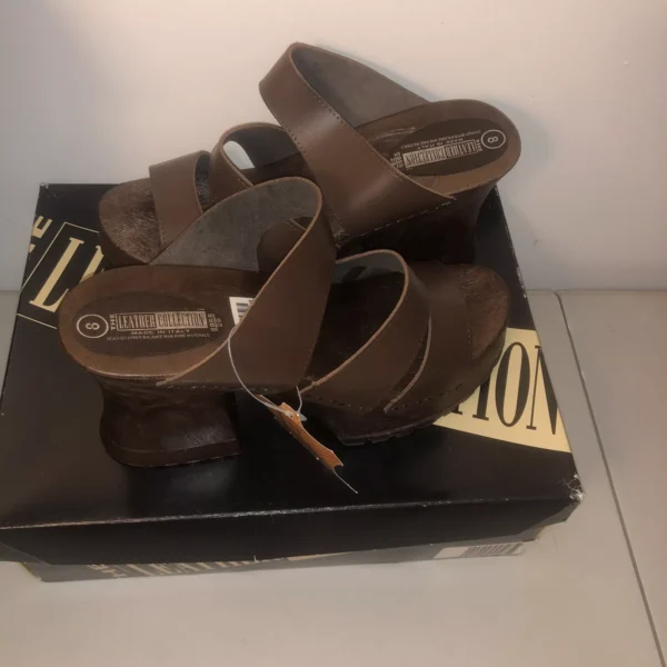 Y2K Shoes, NWT! Italian Leather Slide Wedge