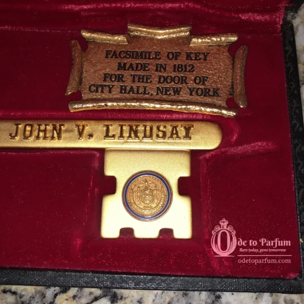 KEY TO THE CITY NYC Mayor John V Lindsay '71