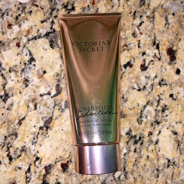 bombshell seduction lotion