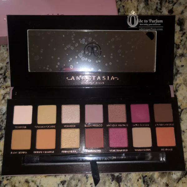 MODERN RENAISSANCE Palette Anastasia Beverly Hills