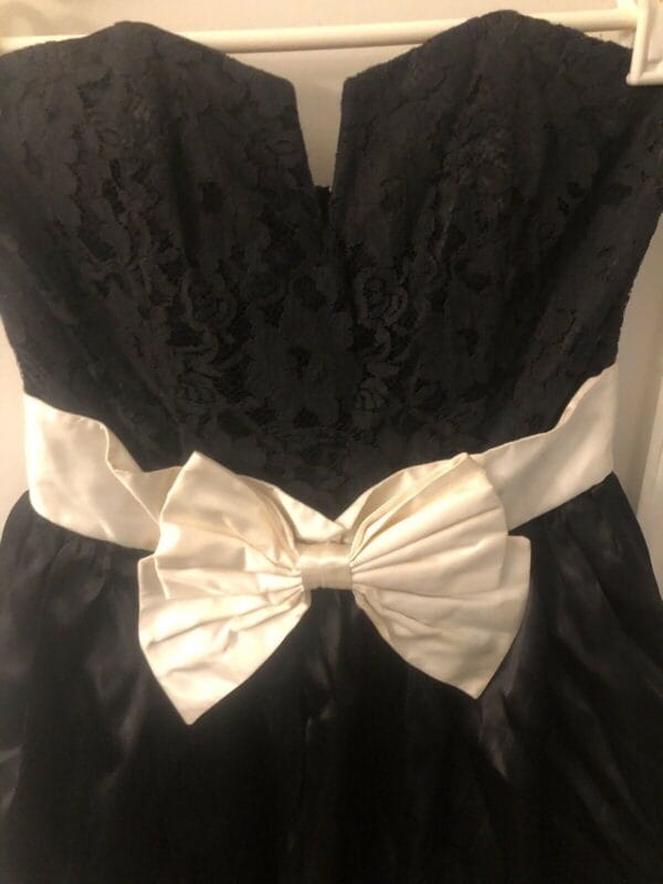 Black Lace Dress SCOTT MCCLINTOCK Vintage Early 90s!