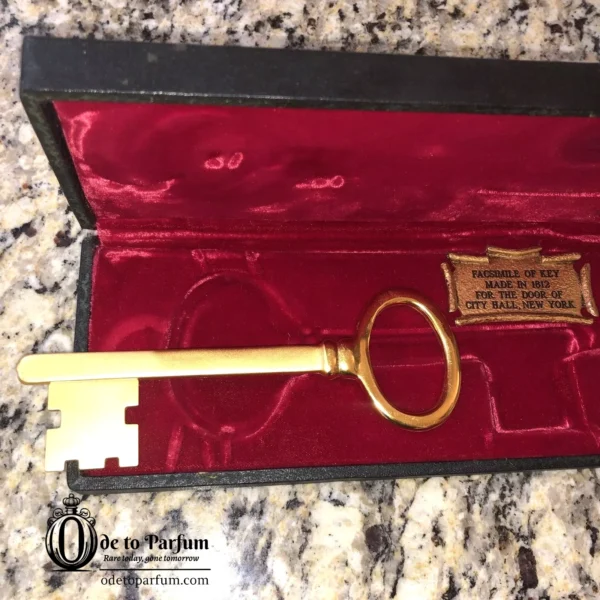 KEY TO THE CITY NYC Mayor John V Lindsay '71