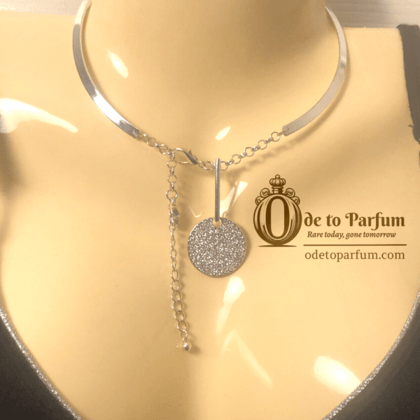TRACI LYNN Jewelry Y-Drop Pavé Disc Choker