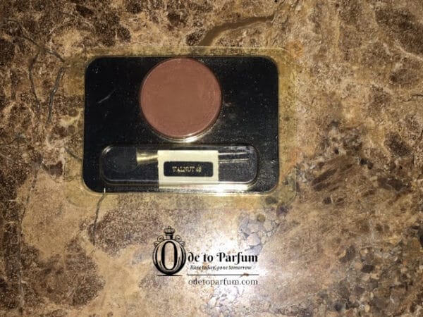 brown eyeshadow elizabeth arden