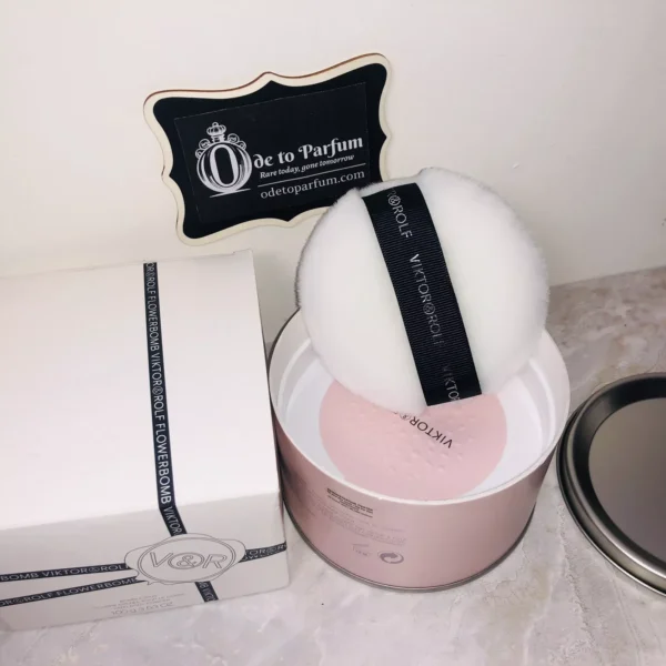 FLOWERBOMB Body Powder Viktor & Rolf *VERY RARE*