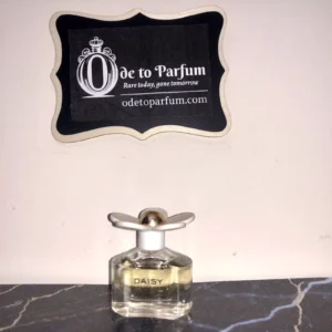 marc jacobs daisy