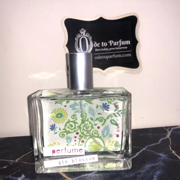 love & toast gin blossom perfume