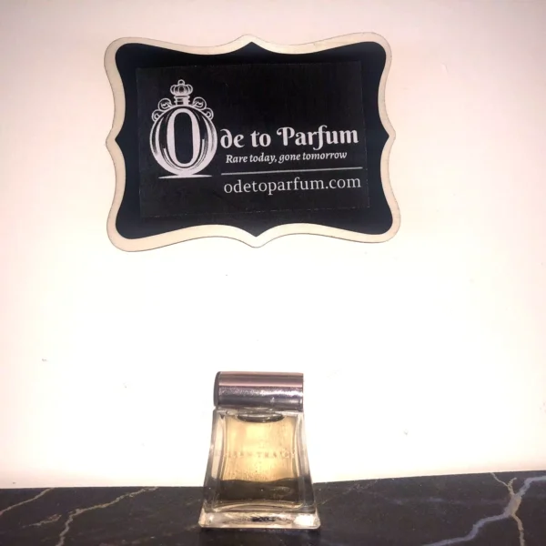 Ellen Tracy perfume