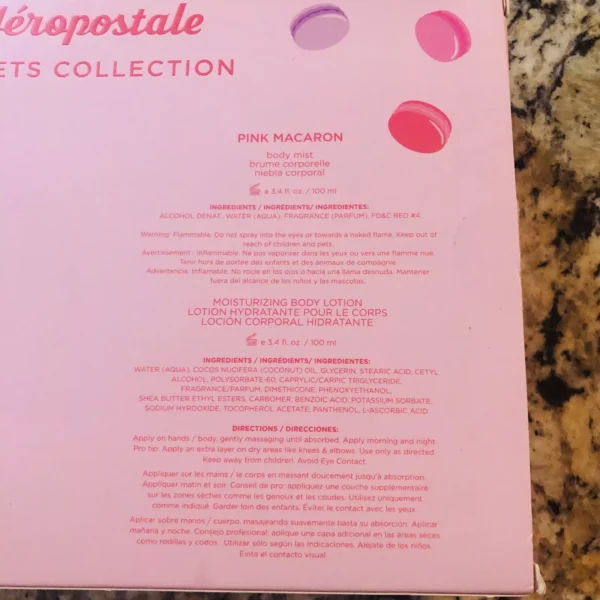 CHOCOLATE STRAWBERRY Perfume MACARON ✨RARE✨