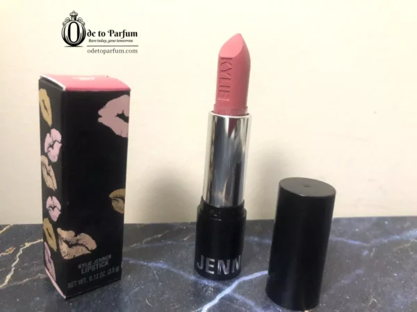 Kylie Cosmetics Lipstick FLIRTINI ~ Matte True Pink 👄*NEW*