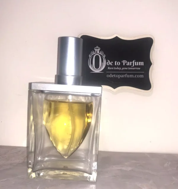white camellia perfume