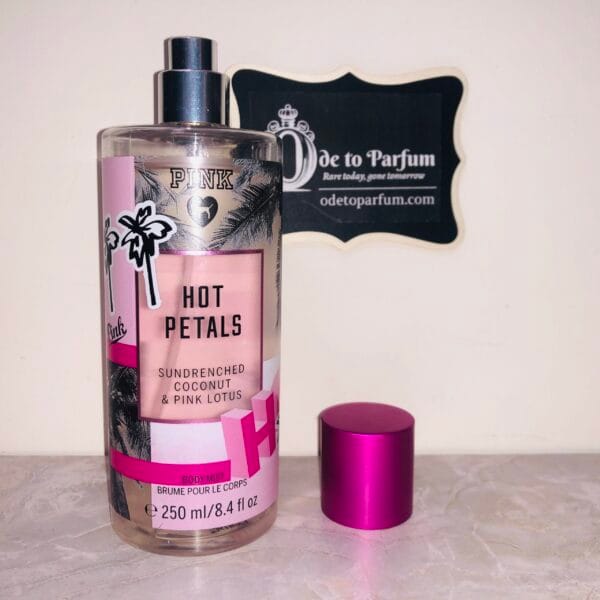 PINK HOT PETALS Body Mist 8.4 fl oz Victoria's Secret