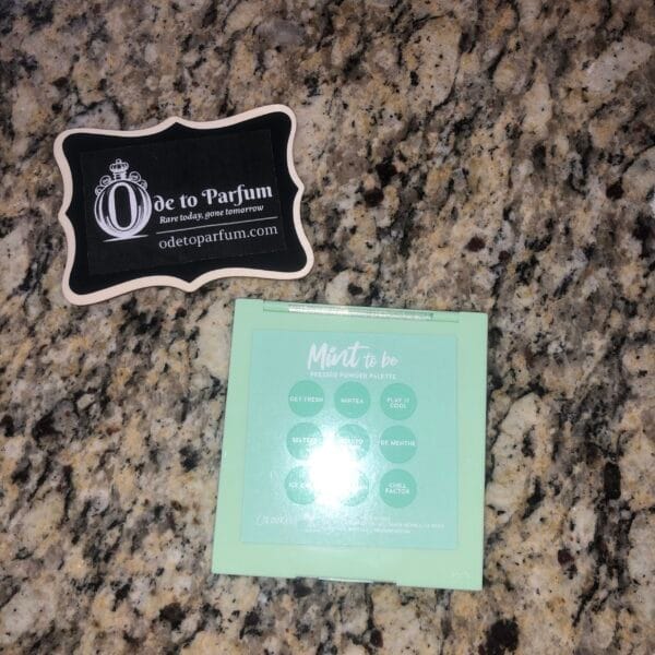 Green Shadow Palette MINT TO BE Colourpop ✨NEW✨