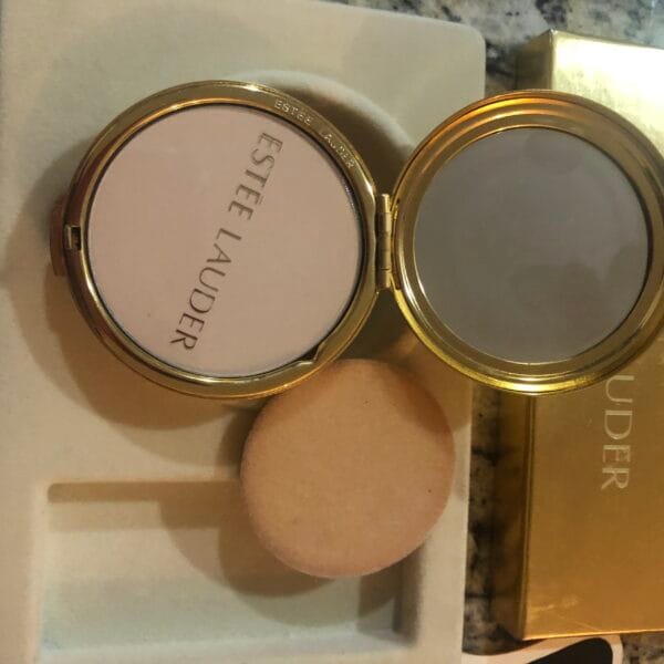 Vintage Compact Y2K Estee Lauder GOLDEN MILLENNIUM