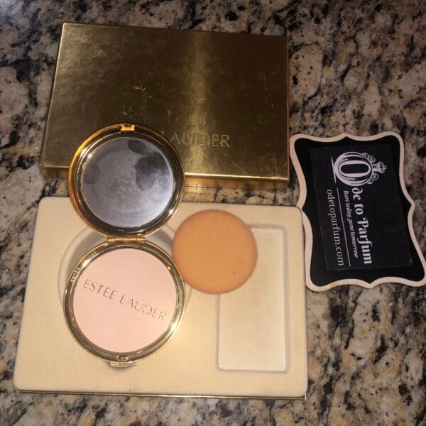 Vintage Compact Y2K Estee Lauder GOLDEN MILLENNIUM