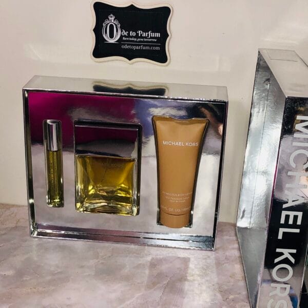 michael kors perfume gift set