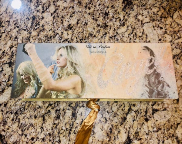 Dream Angels Victoria's Secret 8 piece gift set top of box Karolina Kurkova