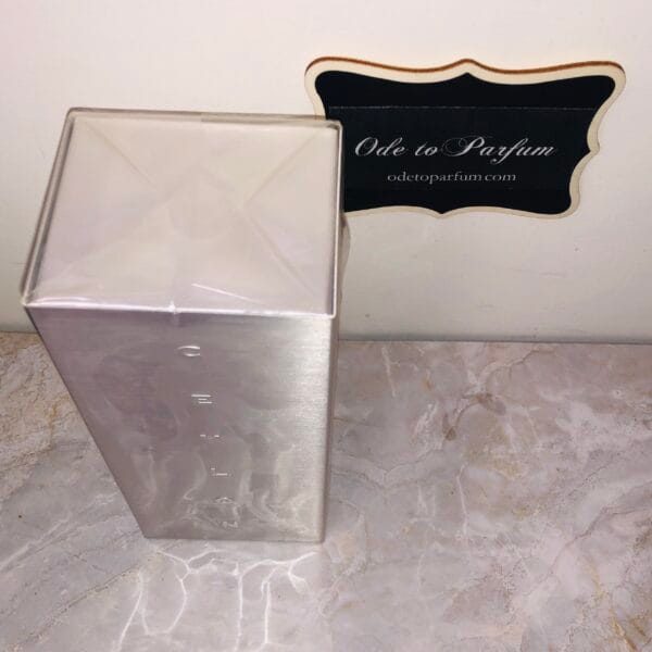 ceylon perfume by perfumes isabell pictured from top