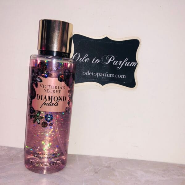 Victoria's Secret Diamond Petals fragrance mist