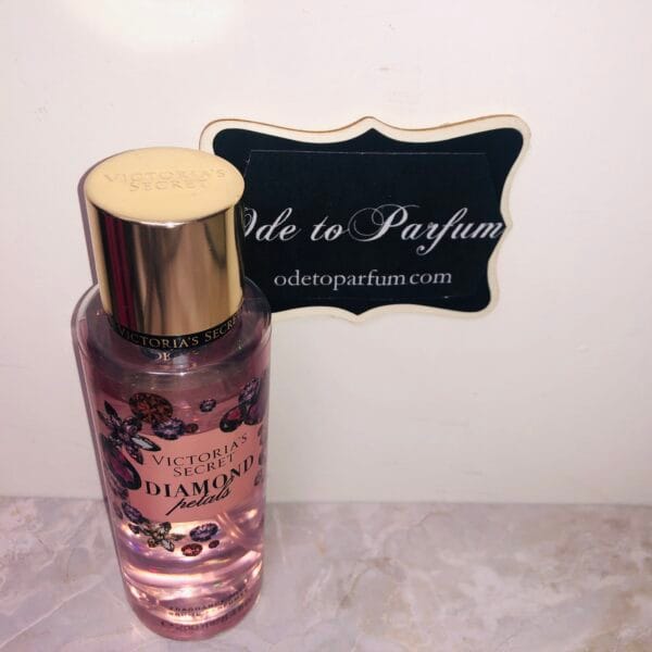 Victoria's Secret Diamond Petals fragrance mist