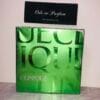 Clinique Wrappings perfume gift set