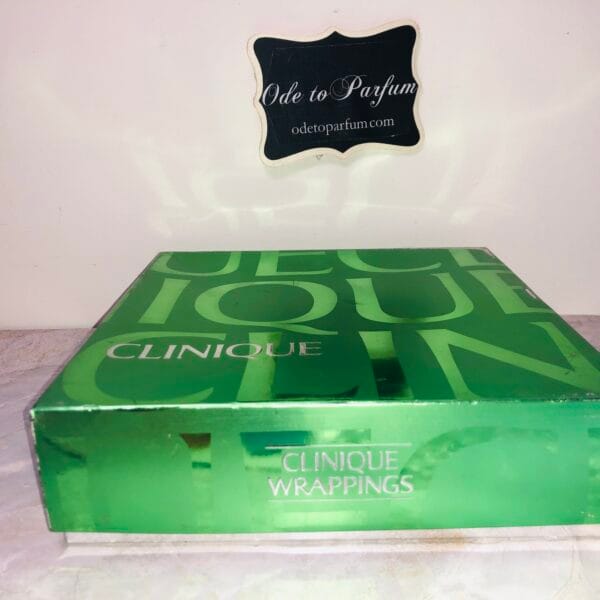 Clinique Wrappings perfume gift set